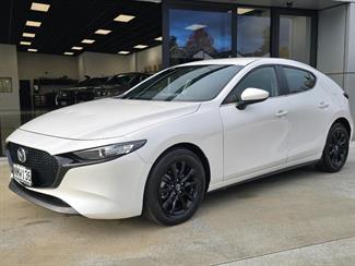 2021 Mazda 3 - Thumbnail