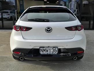 2021 Mazda 3 - Thumbnail