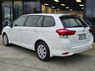 2018 Toyota Corolla - Thumbnail