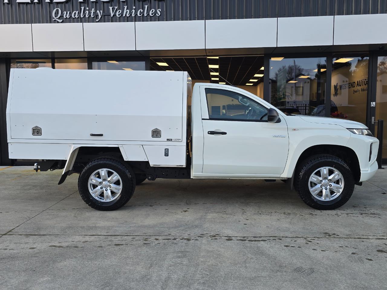 2021 Mitsubishi Triton