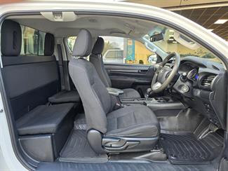 2018 Toyota Hilux - Thumbnail