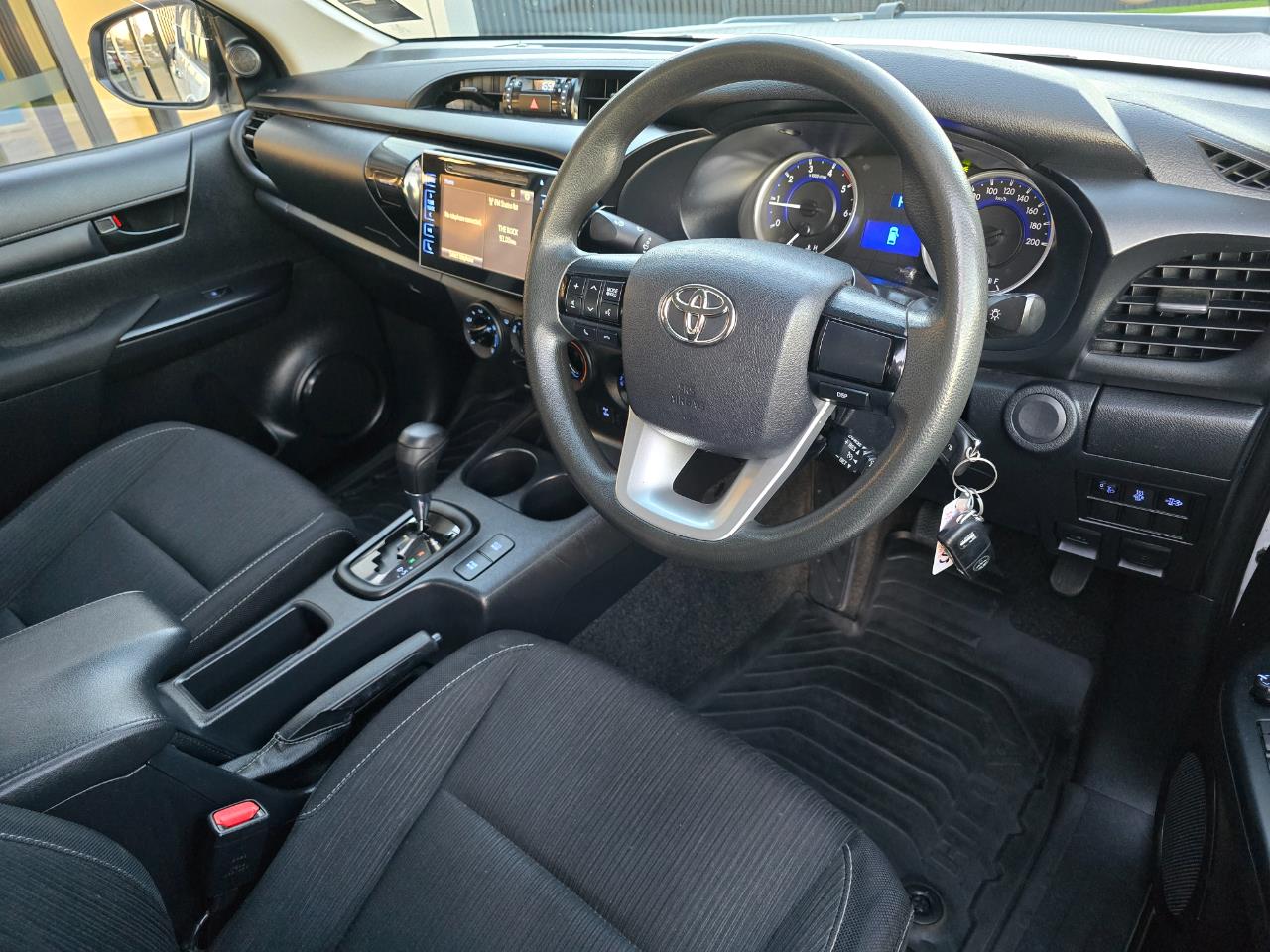 2017 Toyota Hilux