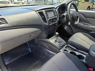 2018 Mitsubishi Triton - Thumbnail