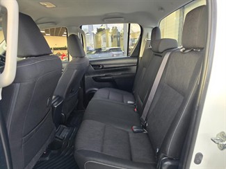 2017 Toyota Hilux - Thumbnail