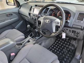 2014 Toyota Hilux - Thumbnail