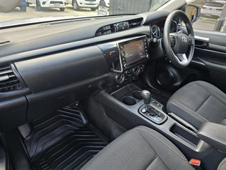 2021 Toyota Hilux - Thumbnail