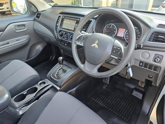 2018 Mitsubishi Triton - Thumbnail