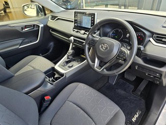 2021 Toyota Rav4 - Thumbnail