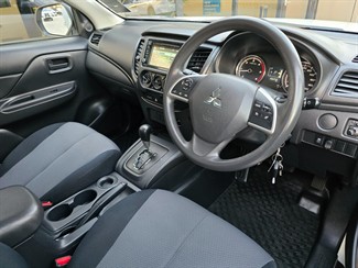 2020 Mitsubishi Triton - Thumbnail
