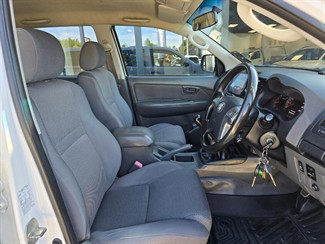 2015 Toyota Hilux - Thumbnail