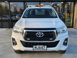 2019 Toyota Hilux - Thumbnail