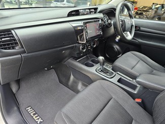 2021 Toyota Hilux - Thumbnail