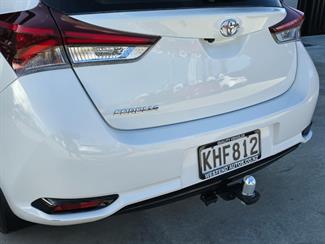 2017 Toyota Corolla - Thumbnail