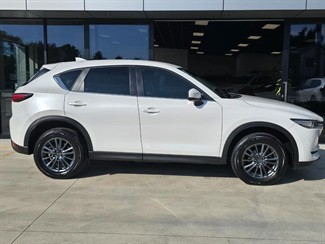 2021 Mazda CX-5 - Thumbnail