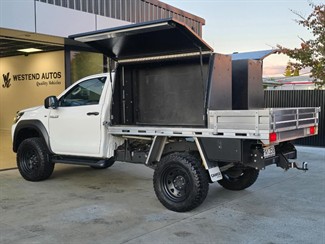 2022 Toyota Hilux - Thumbnail