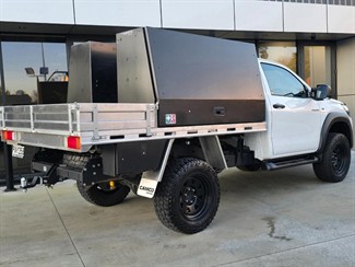 2022 Toyota Hilux - Thumbnail