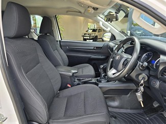 2018 Toyota Hilux - Thumbnail