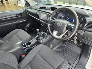 2018 Toyota Hilux - Thumbnail