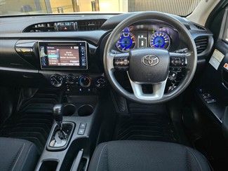 2020 Toyota Hilux - Thumbnail