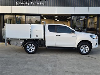 2020 Toyota Hilux - Thumbnail