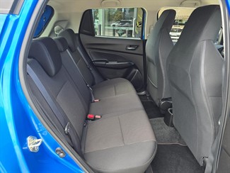 2023 Suzuki Swift - Thumbnail