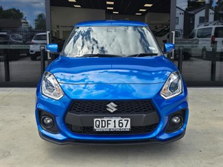 2023 Suzuki Swift - Thumbnail