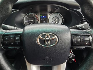 2020 Toyota Hilux - Thumbnail