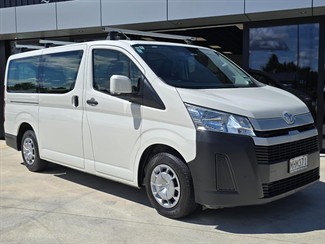 2019 Toyota Hiace - Thumbnail