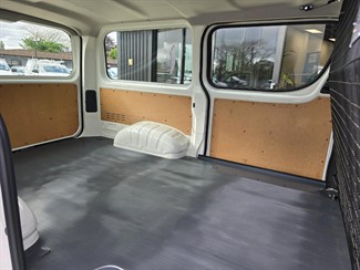 2022 Toyota Hiace - Thumbnail
