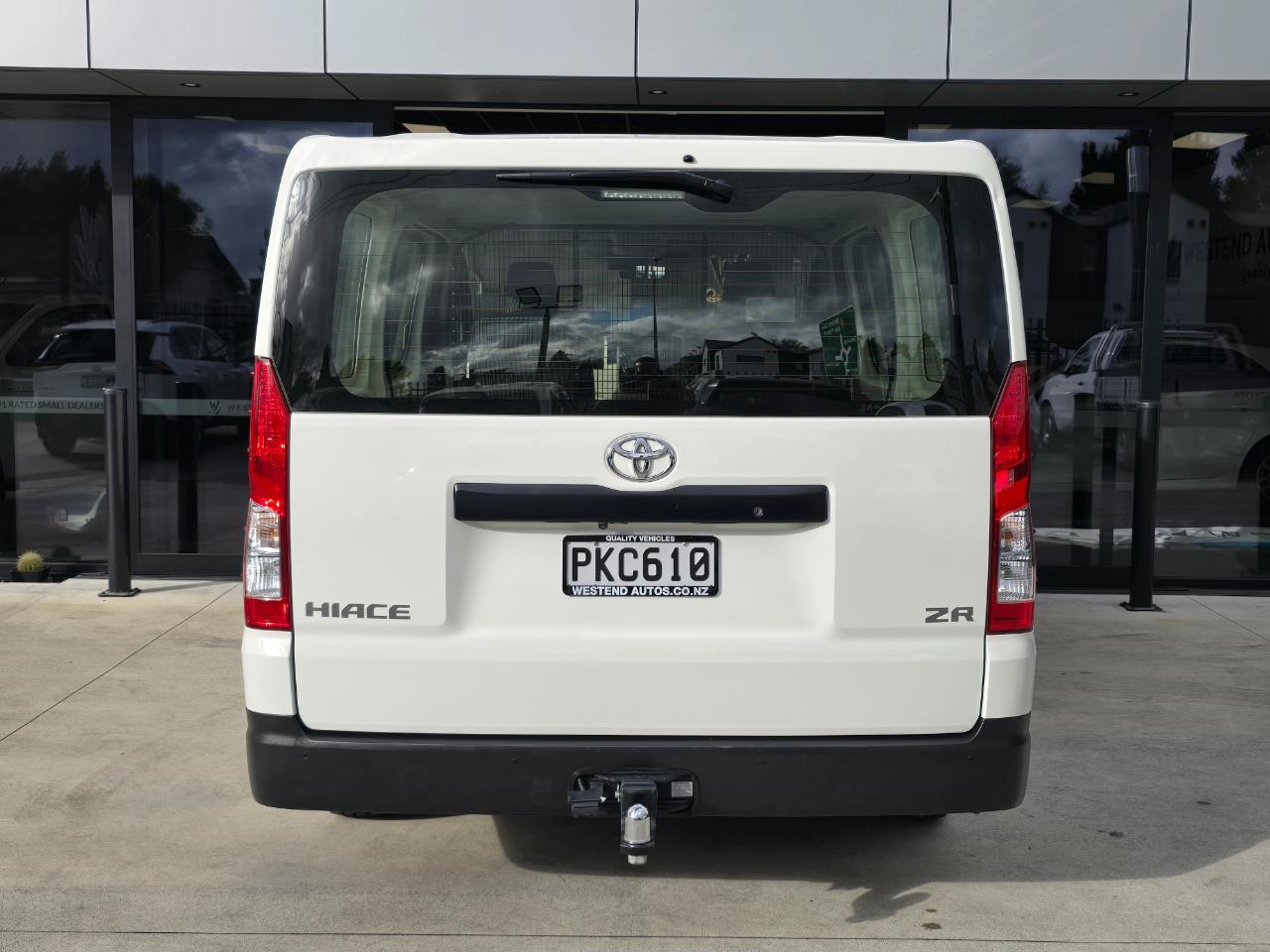 2022 Toyota Hiace