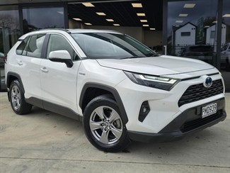 2022 Toyota Rav4 - Thumbnail