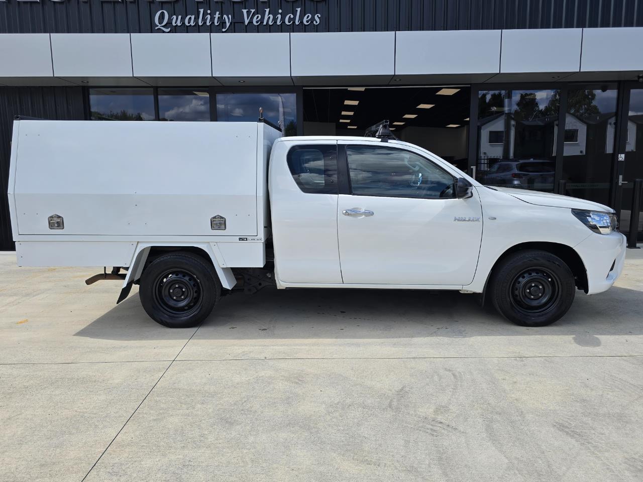 2017 Toyota Hilux