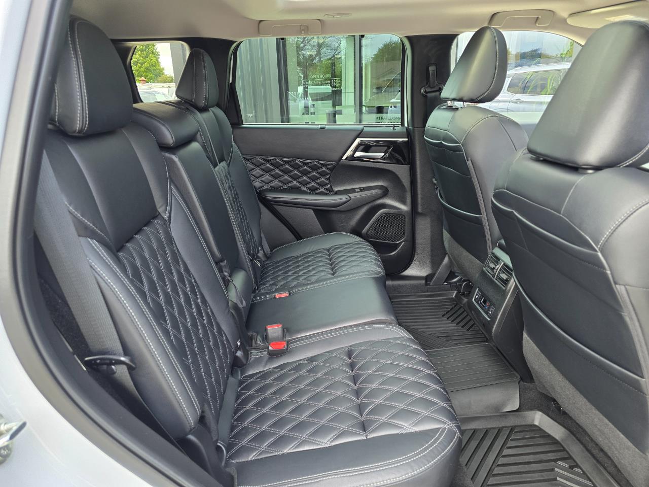 2022 Mitsubishi Outlander