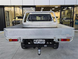 2020 Mitsubishi Triton - Thumbnail