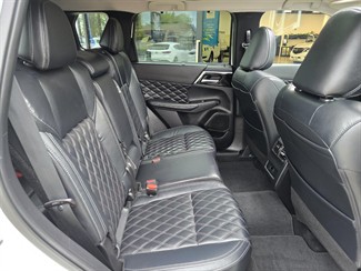 2021 Mitsubishi Outlander - Thumbnail
