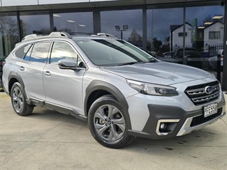 2022 Subaru Outback - Thumbnail