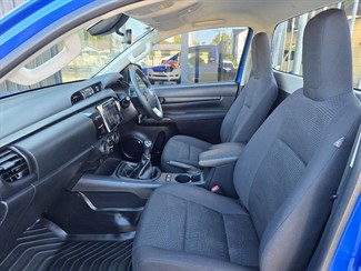 2020 Toyota Hilux - Thumbnail