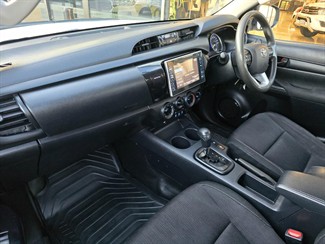 2018 Toyota Hilux - Thumbnail