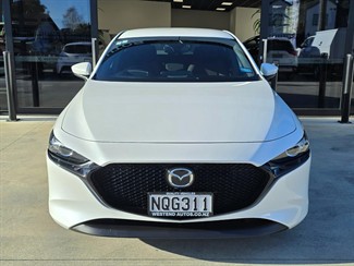 2021 Mazda 3 - Thumbnail