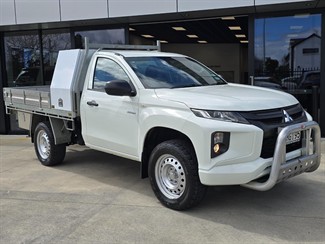 2021 Mitsubishi Triton - Thumbnail