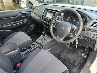 2021 Mitsubishi Triton - Thumbnail