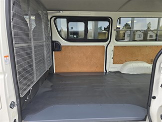 2016 Toyota Hiace - Thumbnail