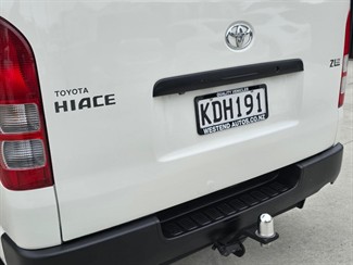 2016 Toyota Hiace - Thumbnail