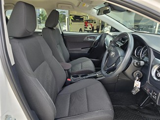 2018 Toyota Corolla - Thumbnail