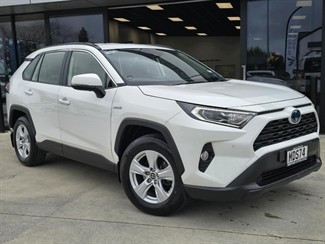 2019 Toyota Rav4 - Thumbnail