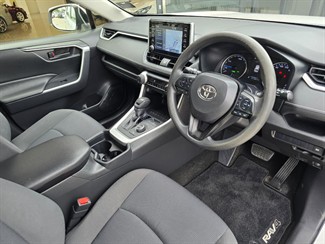 2019 Toyota Rav4 - Thumbnail