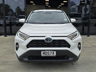 2019 Toyota Rav4 - Thumbnail