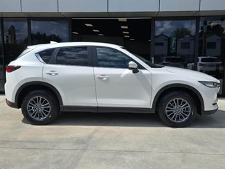 2021 Mazda CX-5 - Thumbnail