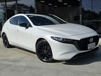 2022 Mazda 3 - Thumbnail