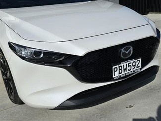 2022 Mazda 3 - Thumbnail